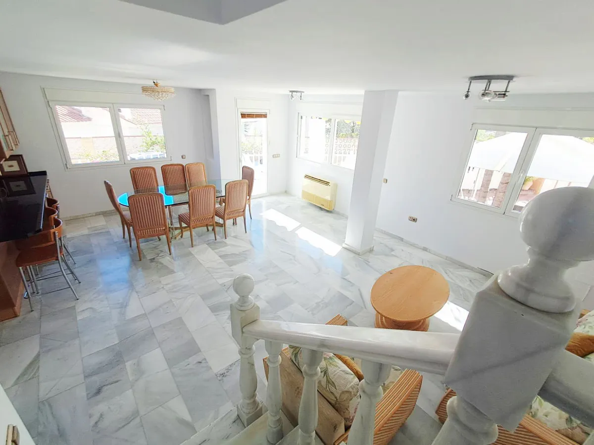 9c1196d2-f67b-4207-a700-76f3a01e3f80