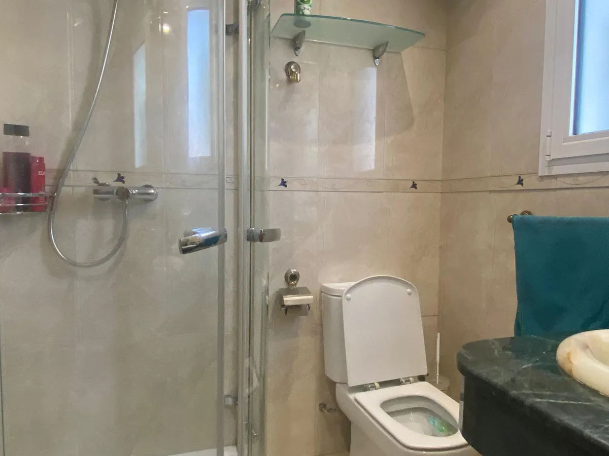 9e720a7b-3718-4eb5-8dd5-8144b802fa41