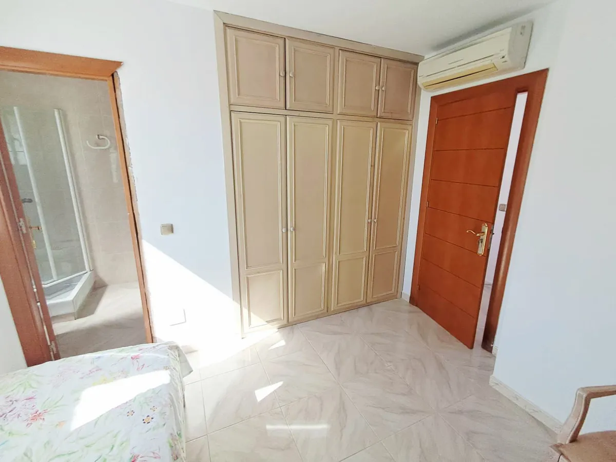 ab6308f6-26c9-4251-a687-09c07af60461