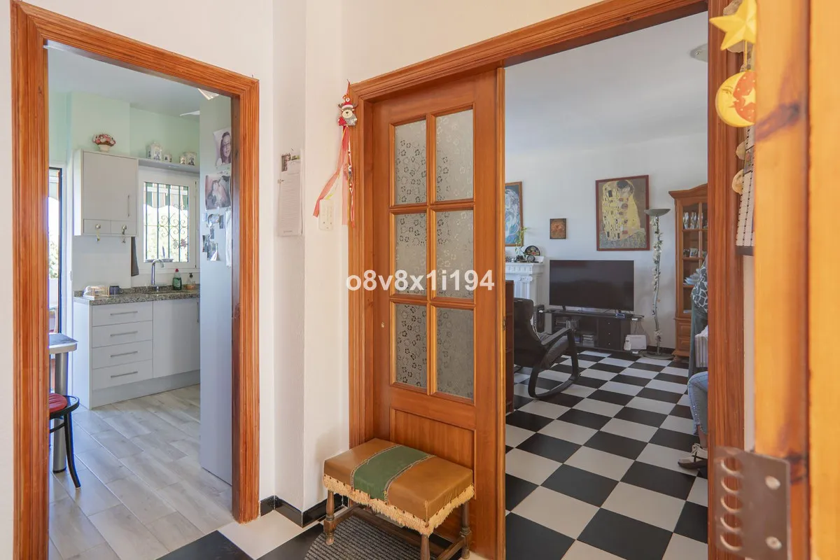 12c474f6-5817-41be-8d8c-ae25c20ea64d