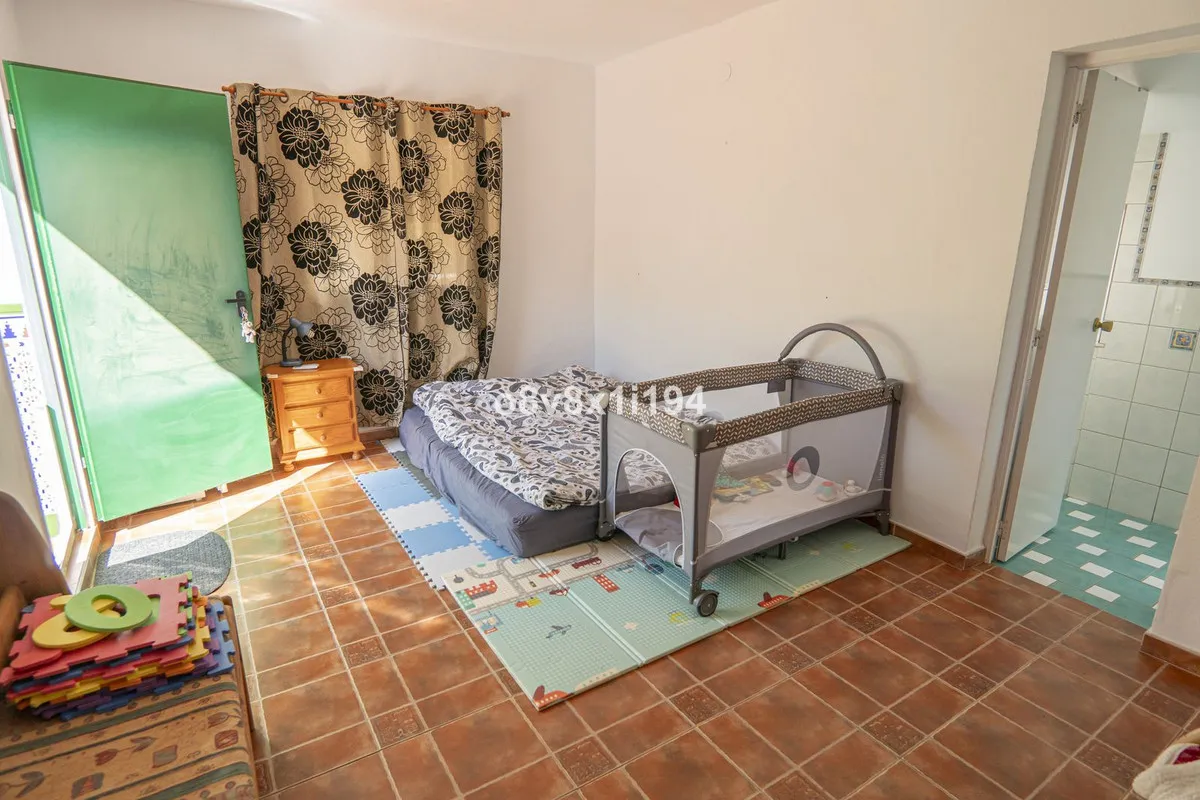 20a3f51c-4b67-4326-84f3-bdf6fbb3d25d