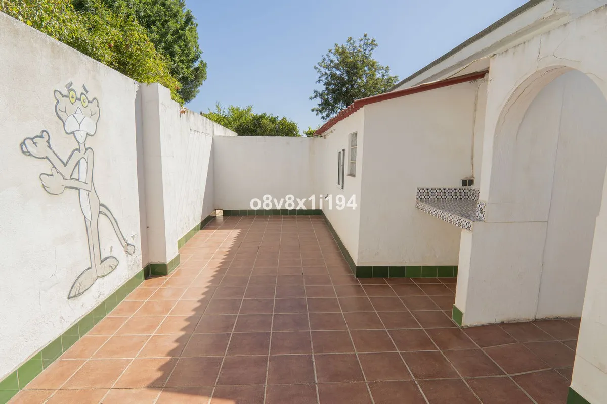 7b397ed5-fcff-459d-bbef-4536fcf78981