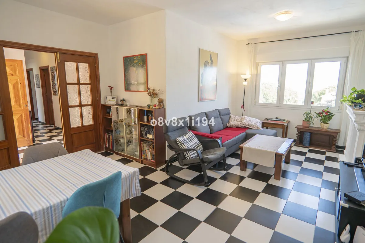 8548cdb6-acb7-4c40-98fd-d8e3d401e0c7