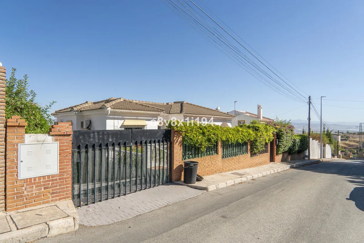 c7bf1e9d-d6a2-474a-a185-560a9bb450b0