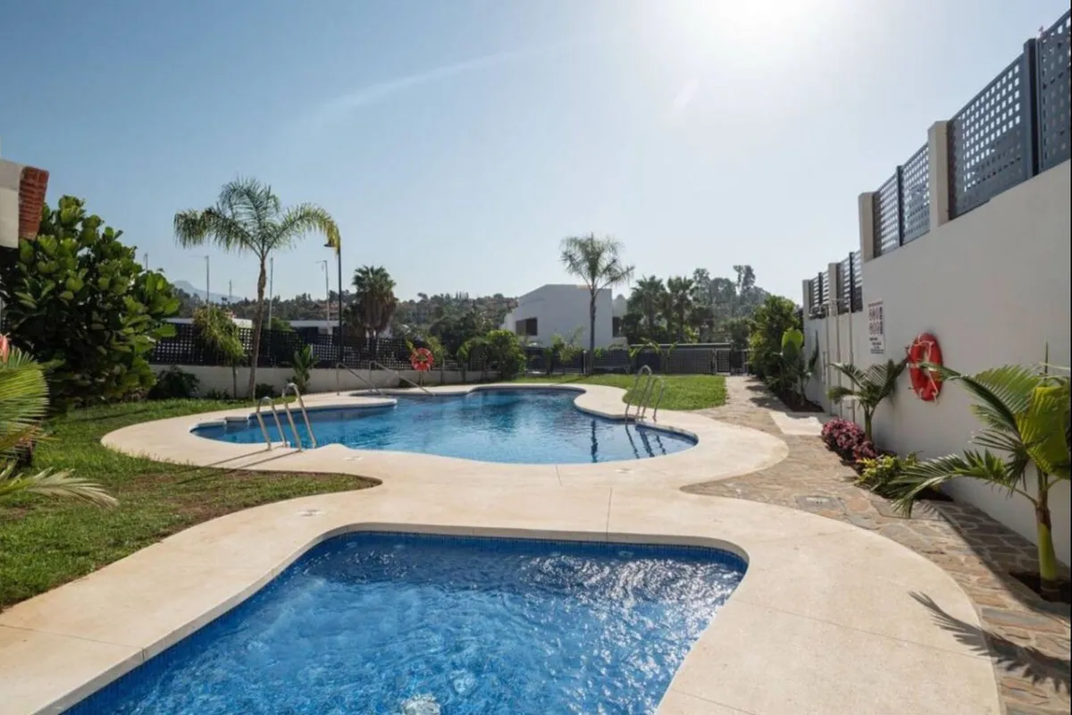 59f7433e-3013-4eb4-9bbc-2ecd2379b21c