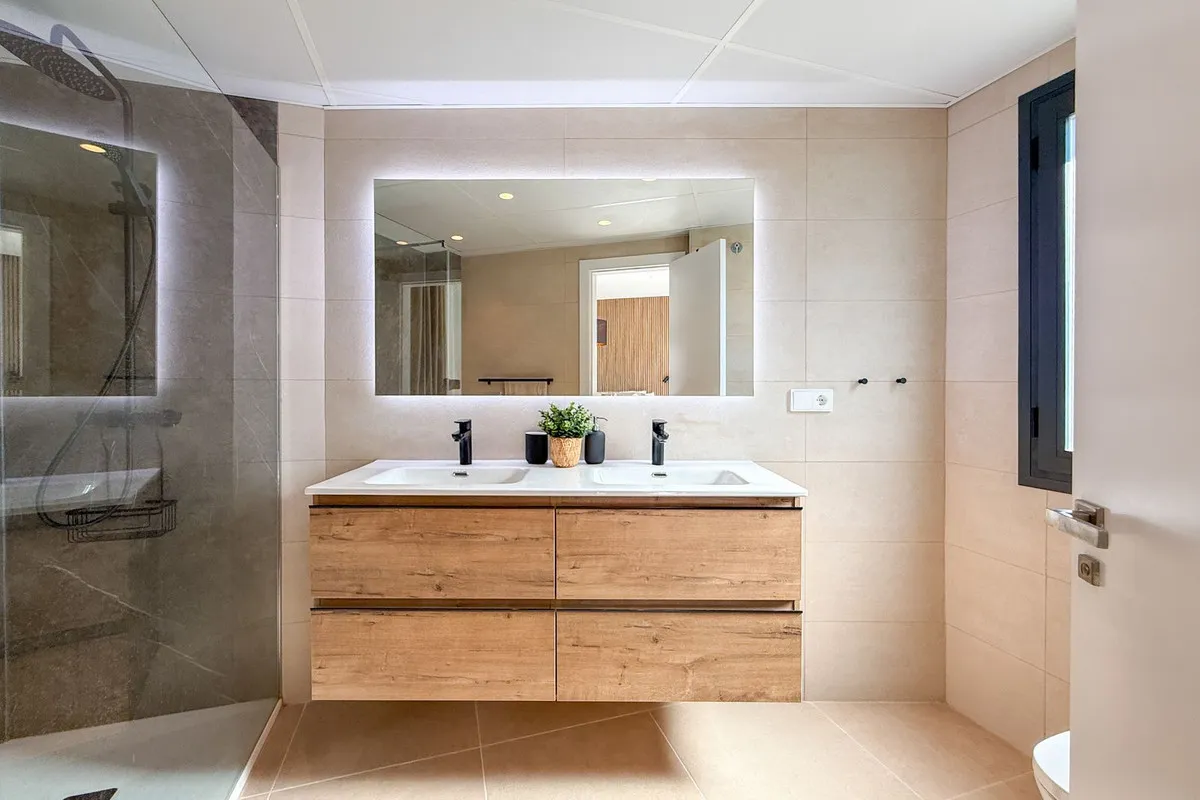 7855a392-279e-4ca3-aae0-b52752f7096e