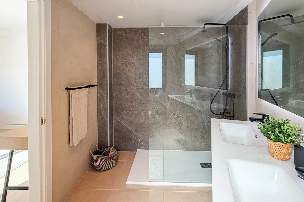 b1942df0-d07d-444c-a86a-7b329fce8c19