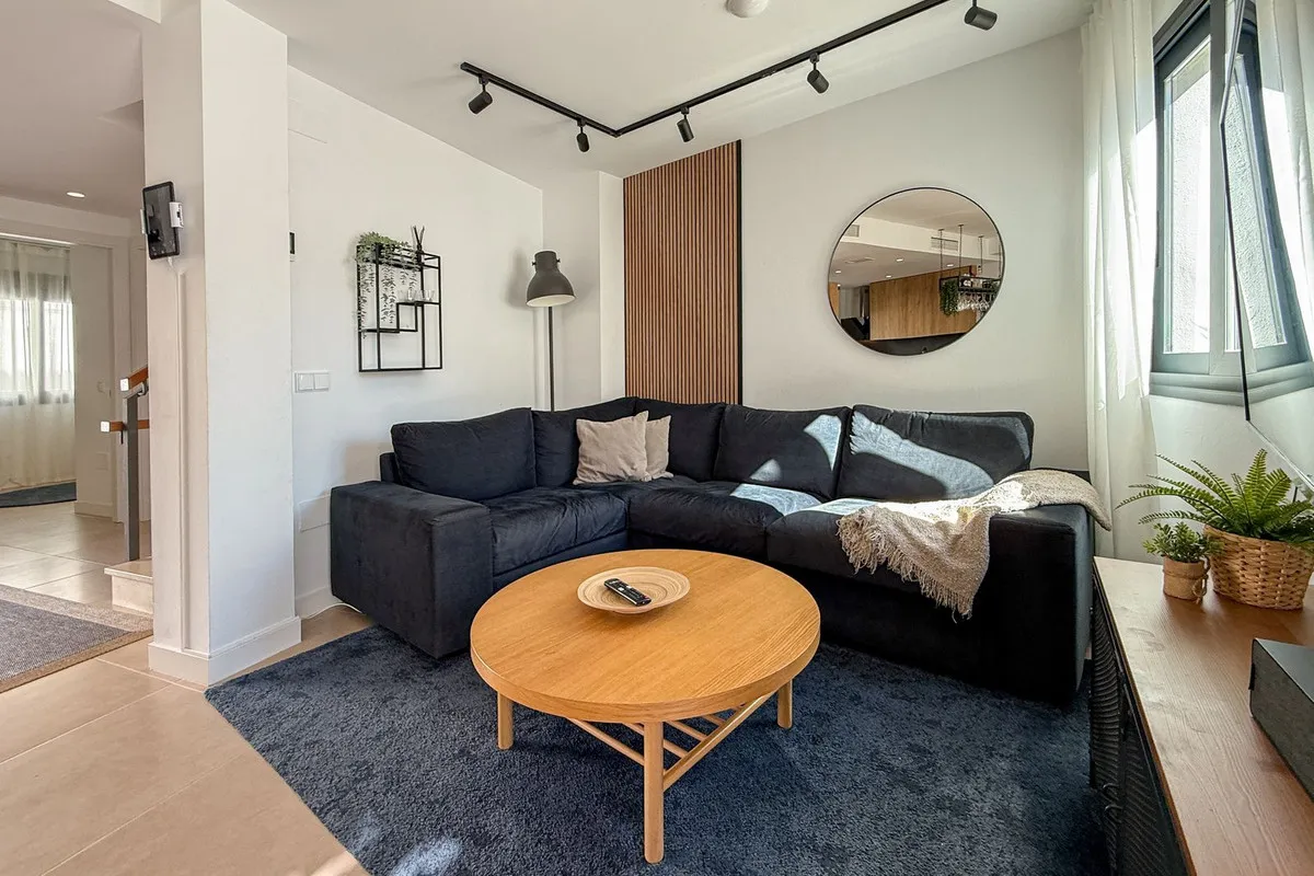 ce86797b-7f24-4dfc-9762-94aa371e6ab8