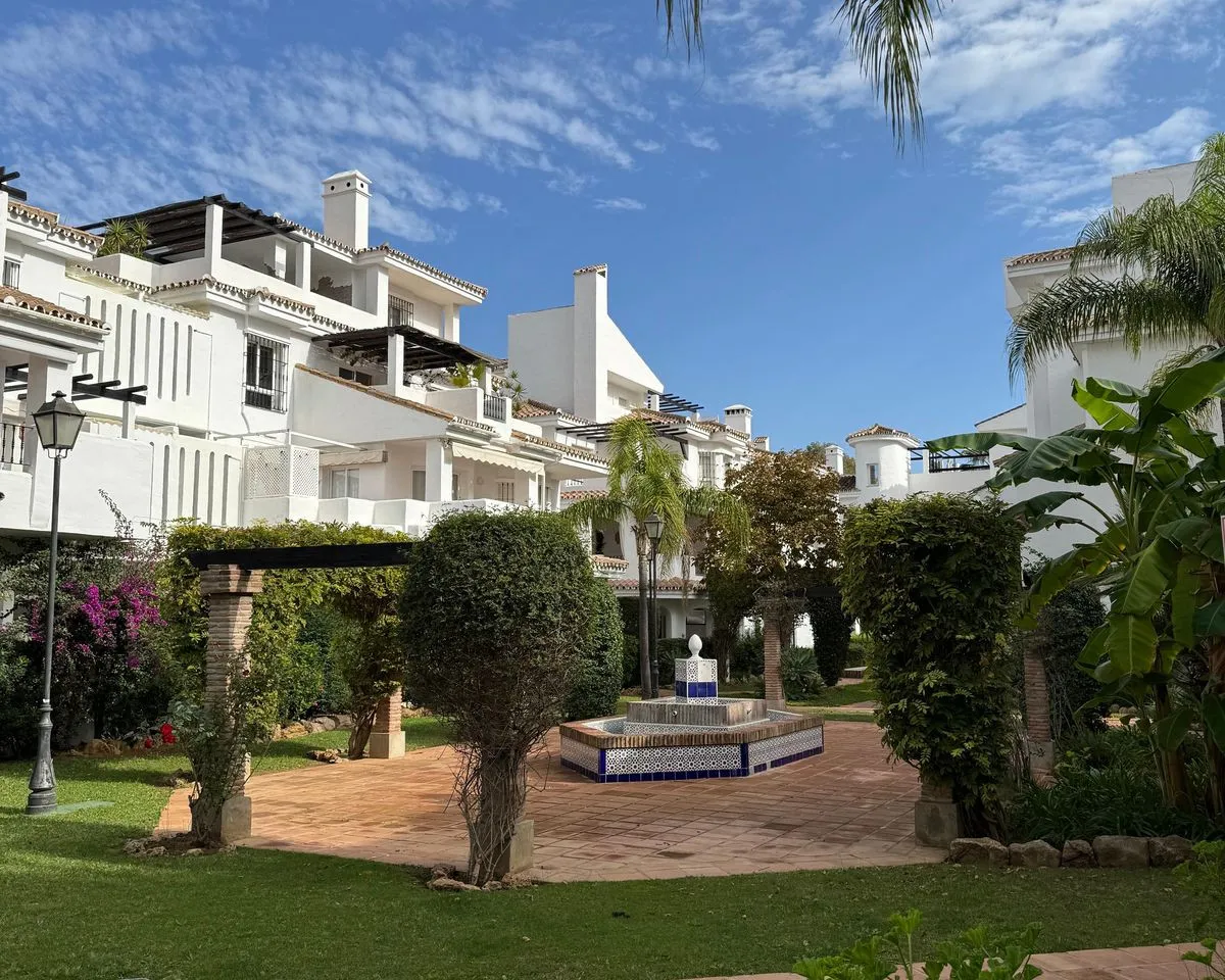 6363670b-d05d-4757-a488-144de97643ea