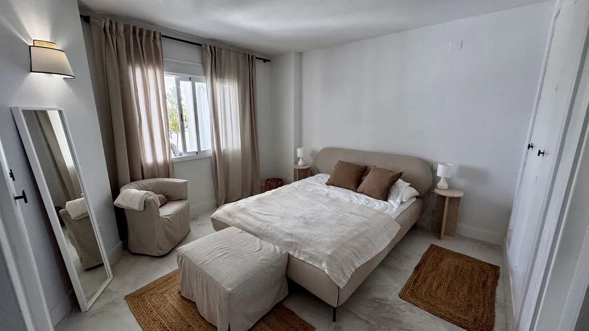 86e6aee0-9bb9-4a50-96dd-90a8a9063fd2