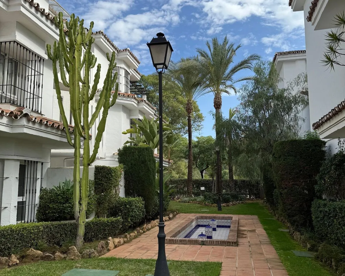 bbcd5177-d224-4e11-bcdf-118b6d38ad1d