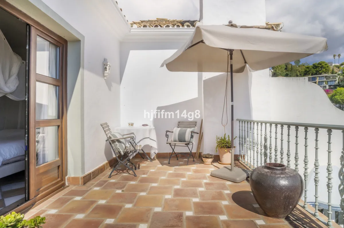 441fa785-583d-40a4-9ae9-78c1582f506d