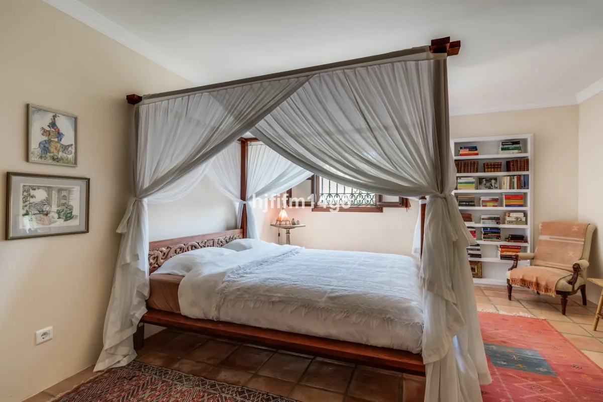 7788de07-3bd5-47cf-af4c-9108023c9900