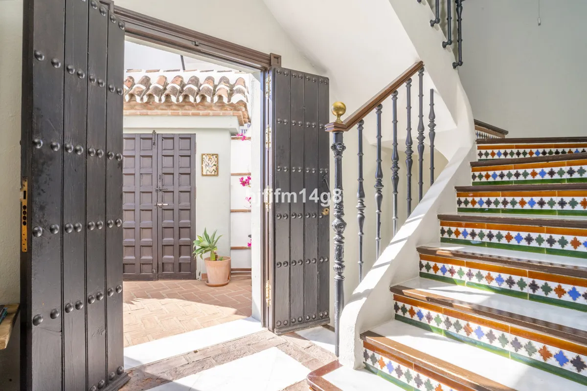 8733bfe3-0cd8-4094-9a6f-05256a9c592f