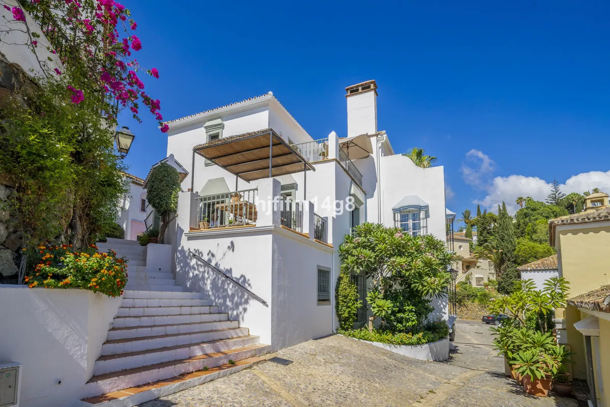 8c2cb3c5-1c8c-442a-8547-00e8263b94b5