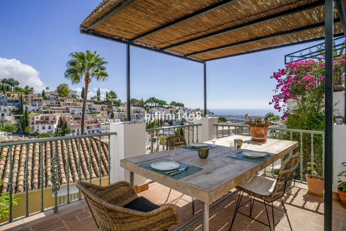 e44e62a9-7ba1-4695-8539-d11ab0840e0b