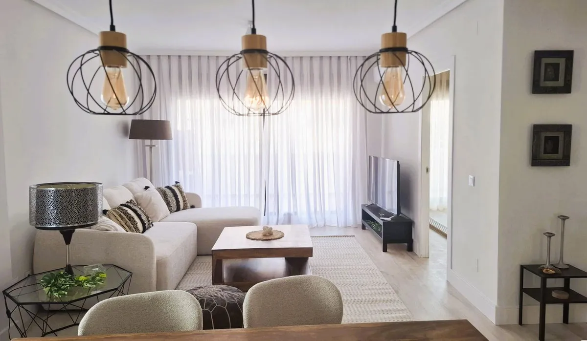 6dcba632-4f08-4162-b7fe-d76b84742fb1