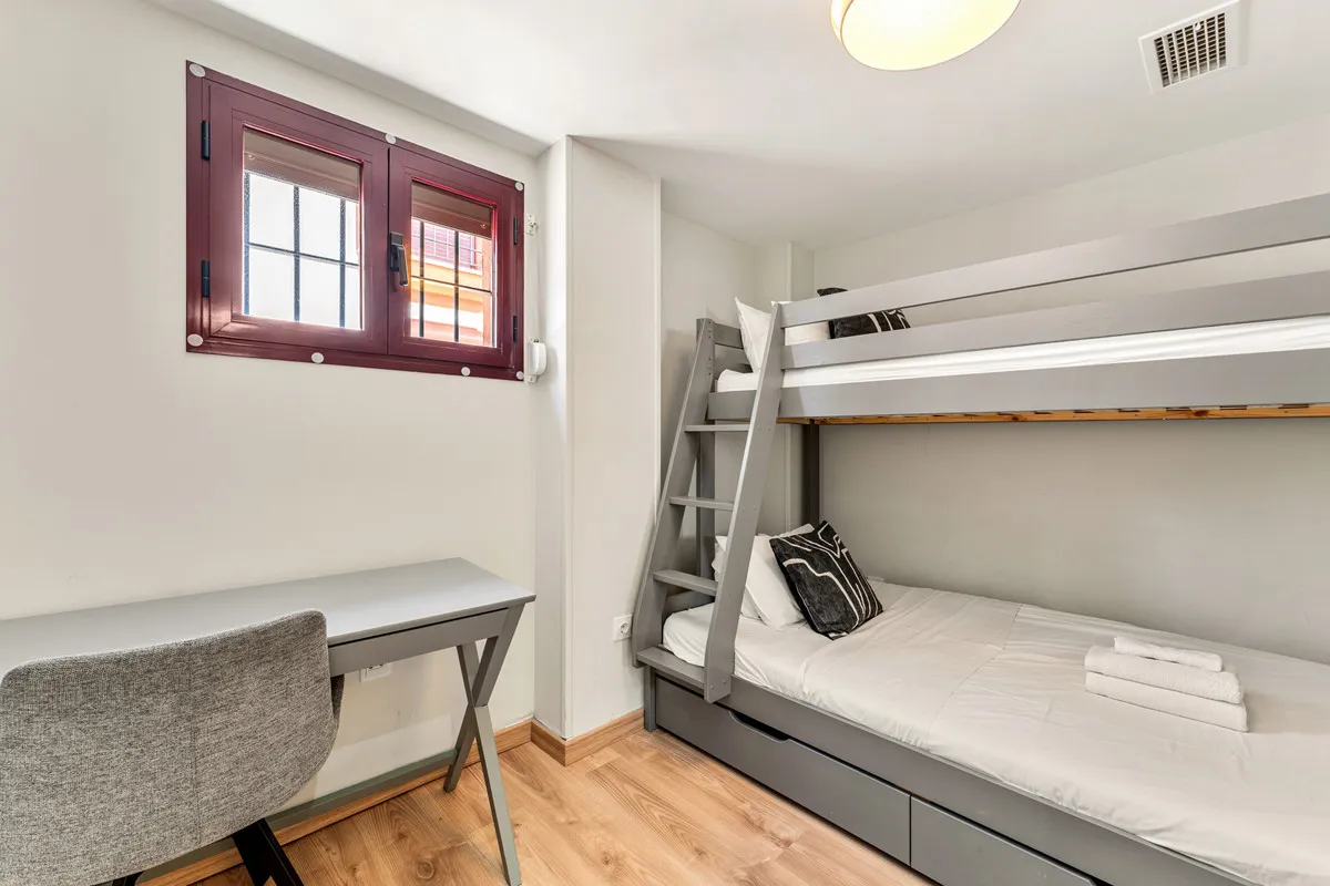 22c909d4-3e72-4703-a273-7aa09dbecb96