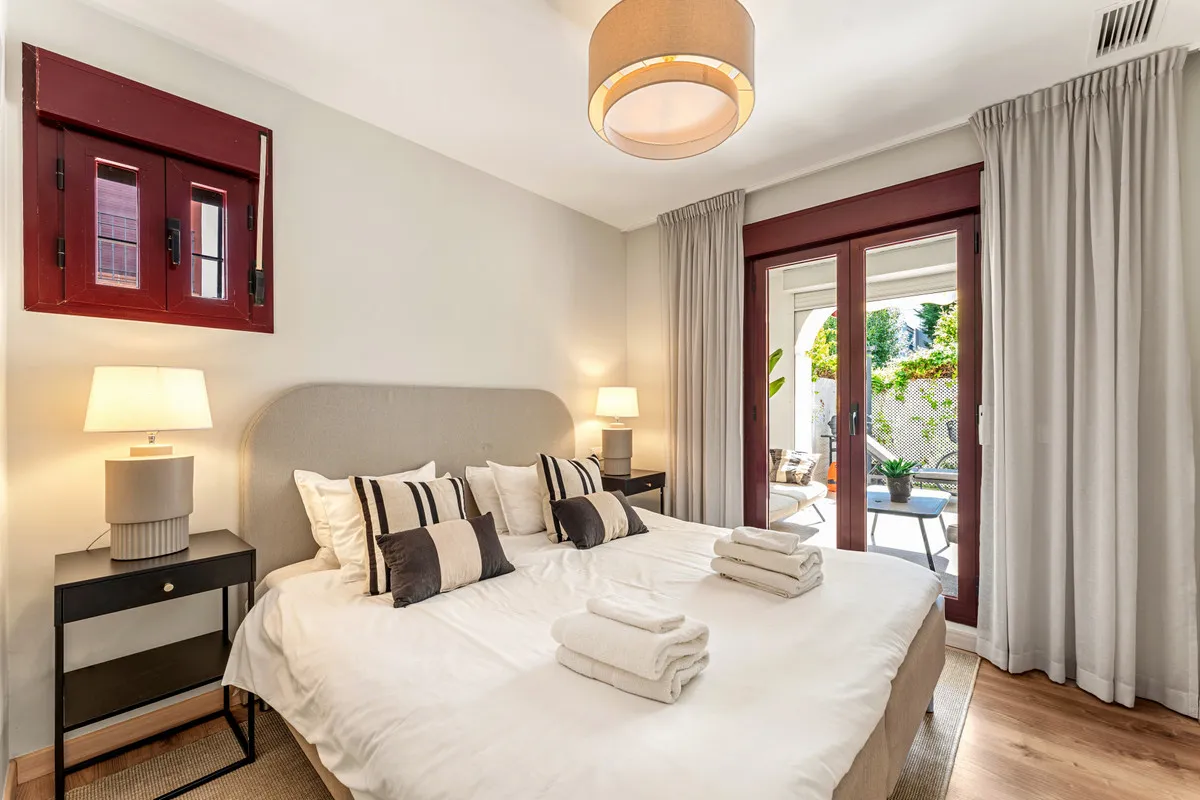 c56bf4ab-35f6-4520-8e7e-a7ffacd3fdf8