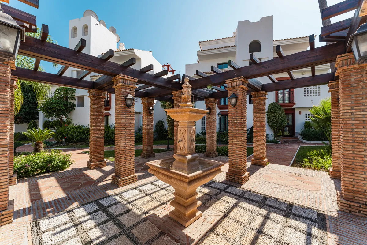 edcbde0f-98b1-47b9-8edd-571520f9359a