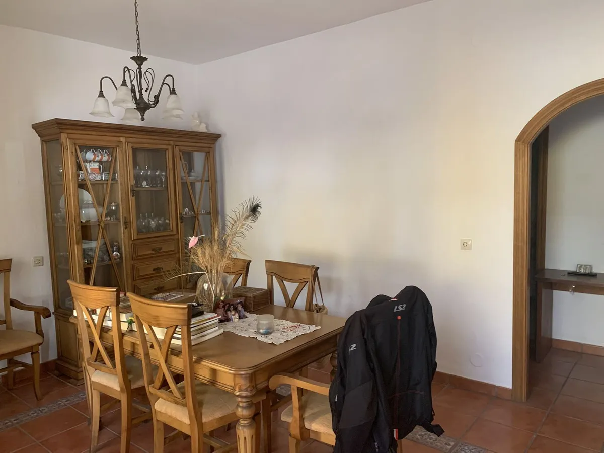 567c4aea-9a97-4b33-86f2-3ab1bc5e6b38