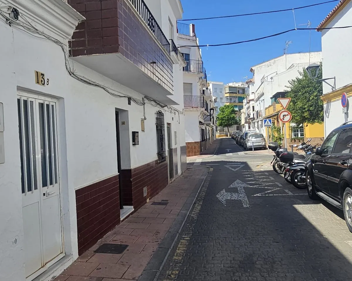 d11a0c13-abc9-4aba-9487-f3ac390aaaa0