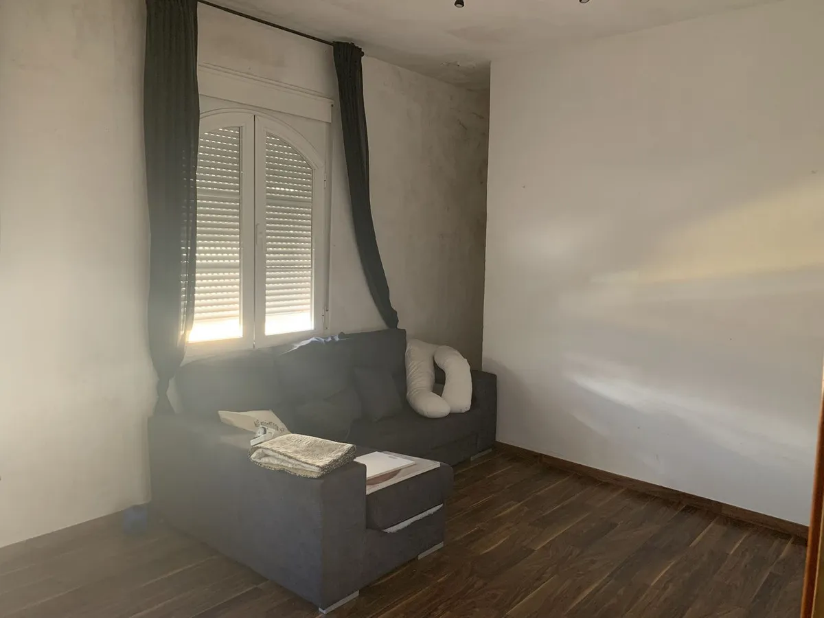 e4c36544-7c49-49ae-a3d7-ac521bc5d557