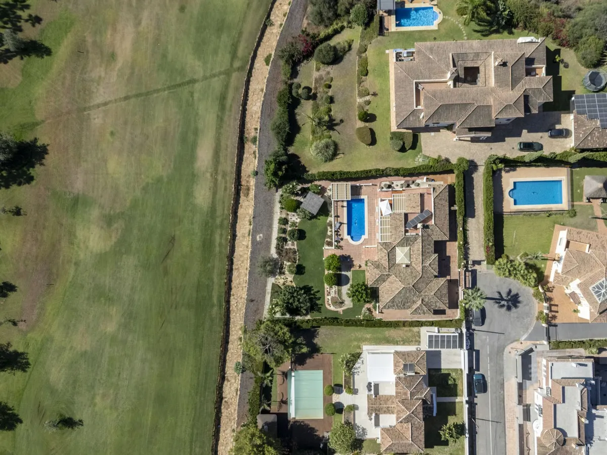 234c0264-809d-48fe-b696-ebdb7275a50f