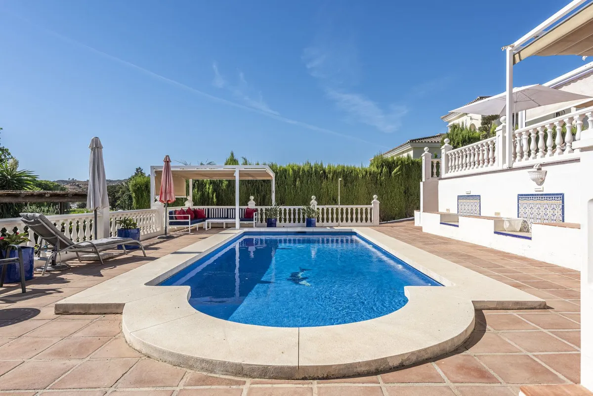 32ce5eec-cb95-4089-bf3d-6df301e23f7f