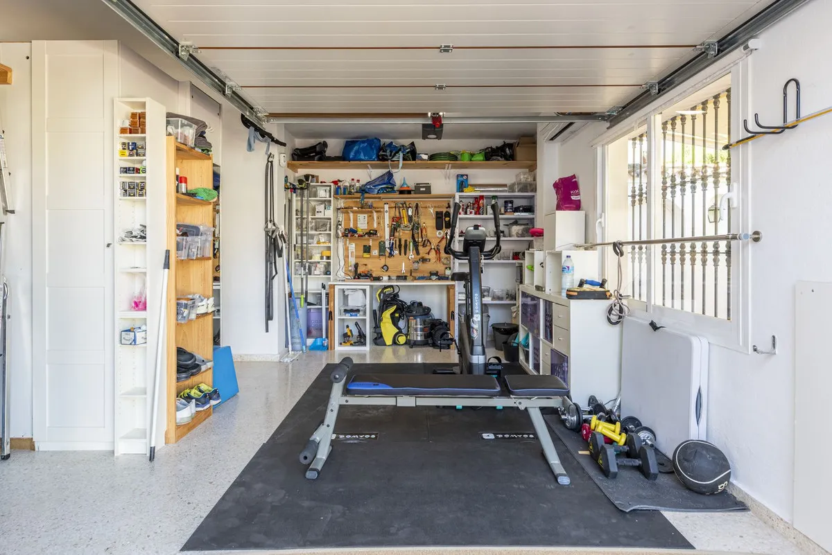 baa1d198-c6ab-41ee-95fc-16833f494e1f