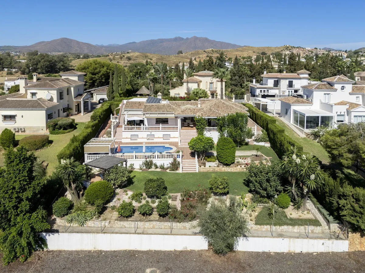 f3dbf519-5dd6-4e49-b4f4-944ebb236dfd