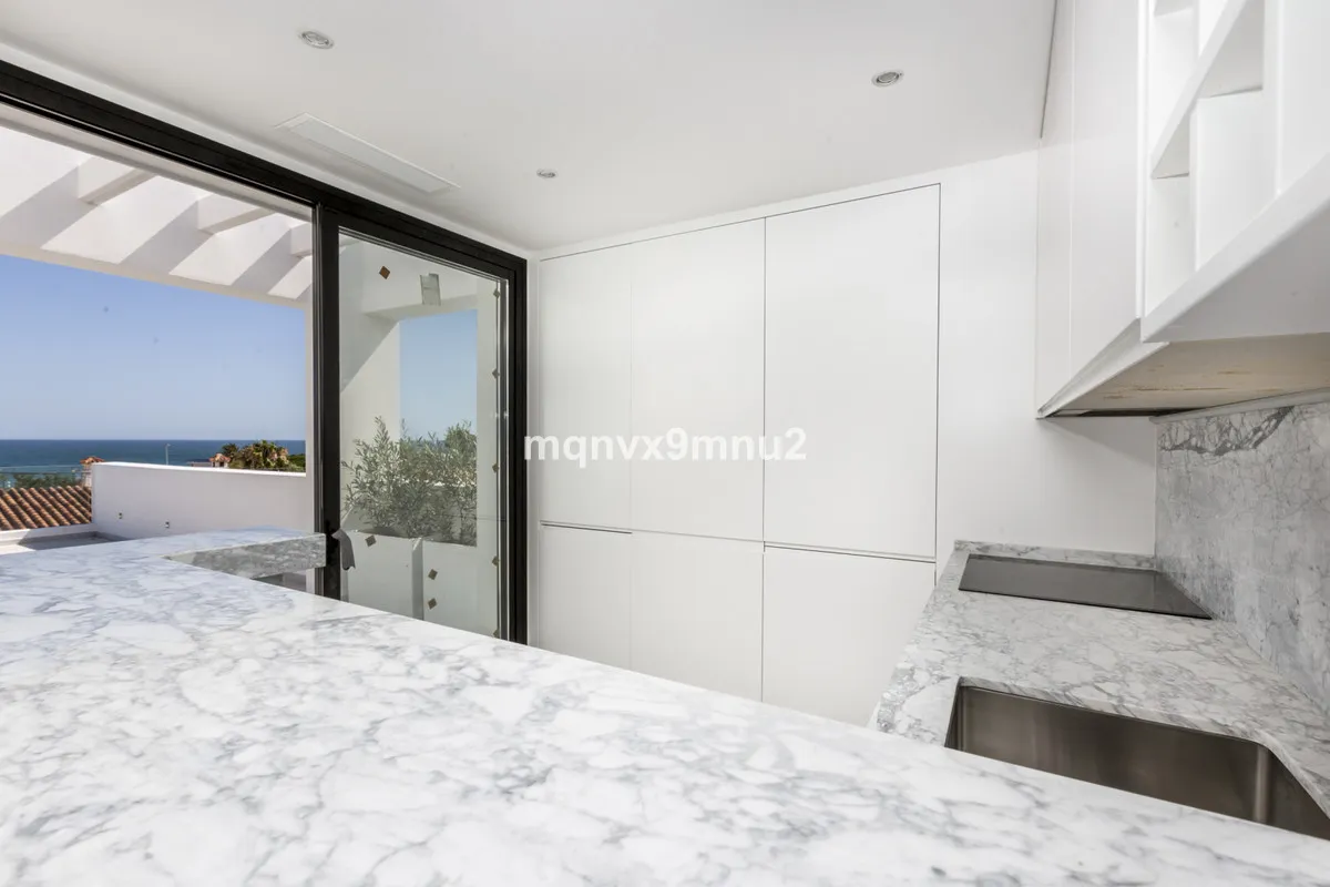 40650414-27b8-4c93-aeaf-640d539452e6