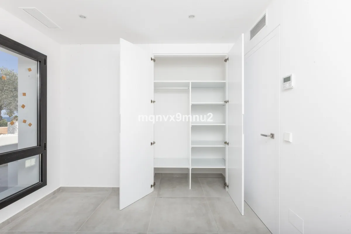 7b18eef3-95cf-4b3e-bb11-8b96d662a575