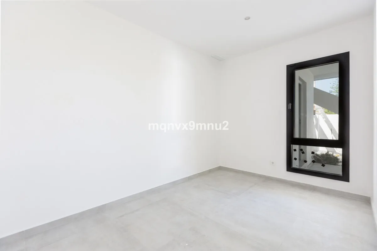 aa918c58-04a1-40f4-bb7b-f7bf152d4a66