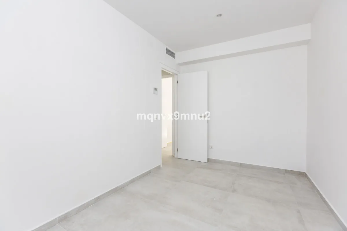 b609a0d4-c078-4aa0-ab82-2ece16c739ac