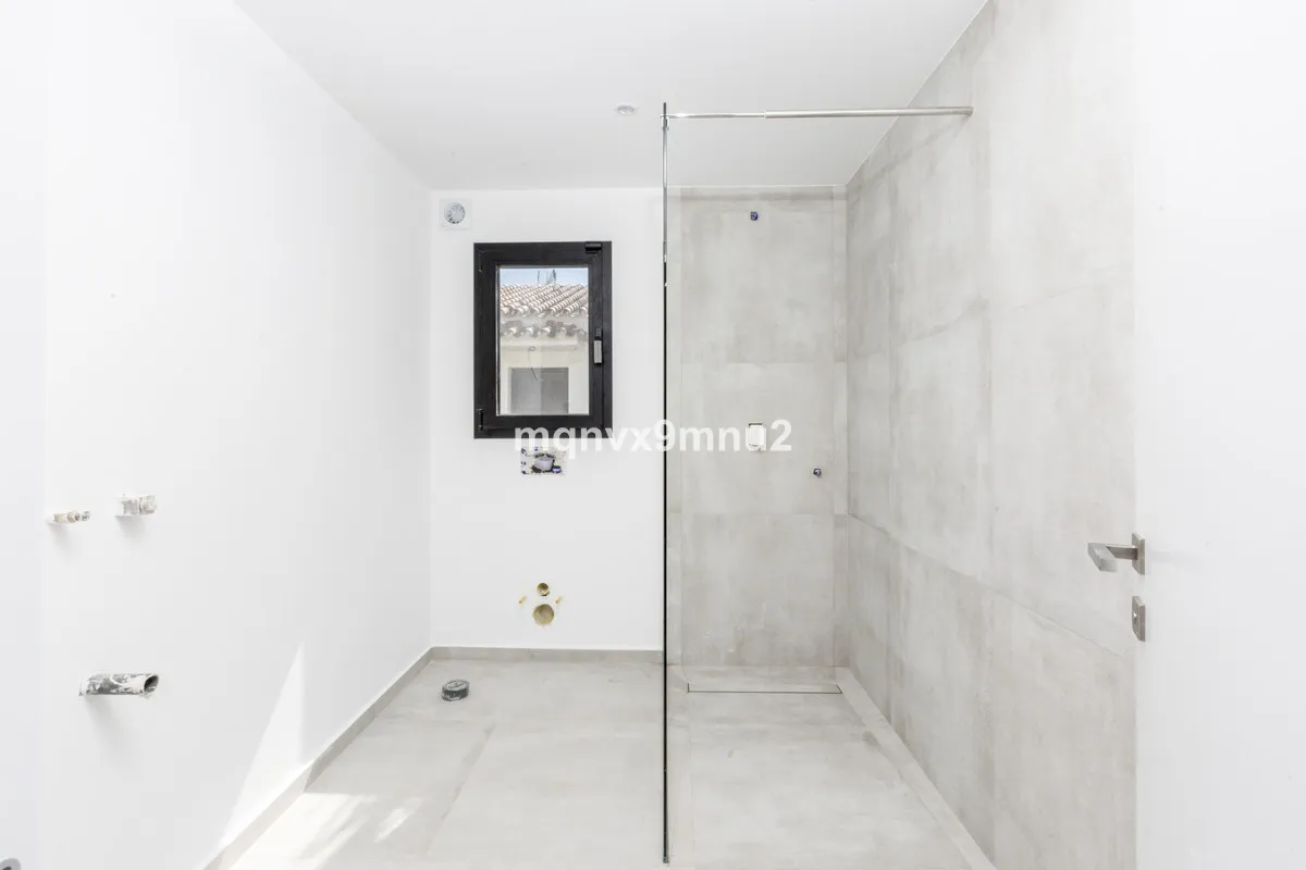 bae65d59-aabd-4658-8c67-3f8c2aa5ff54