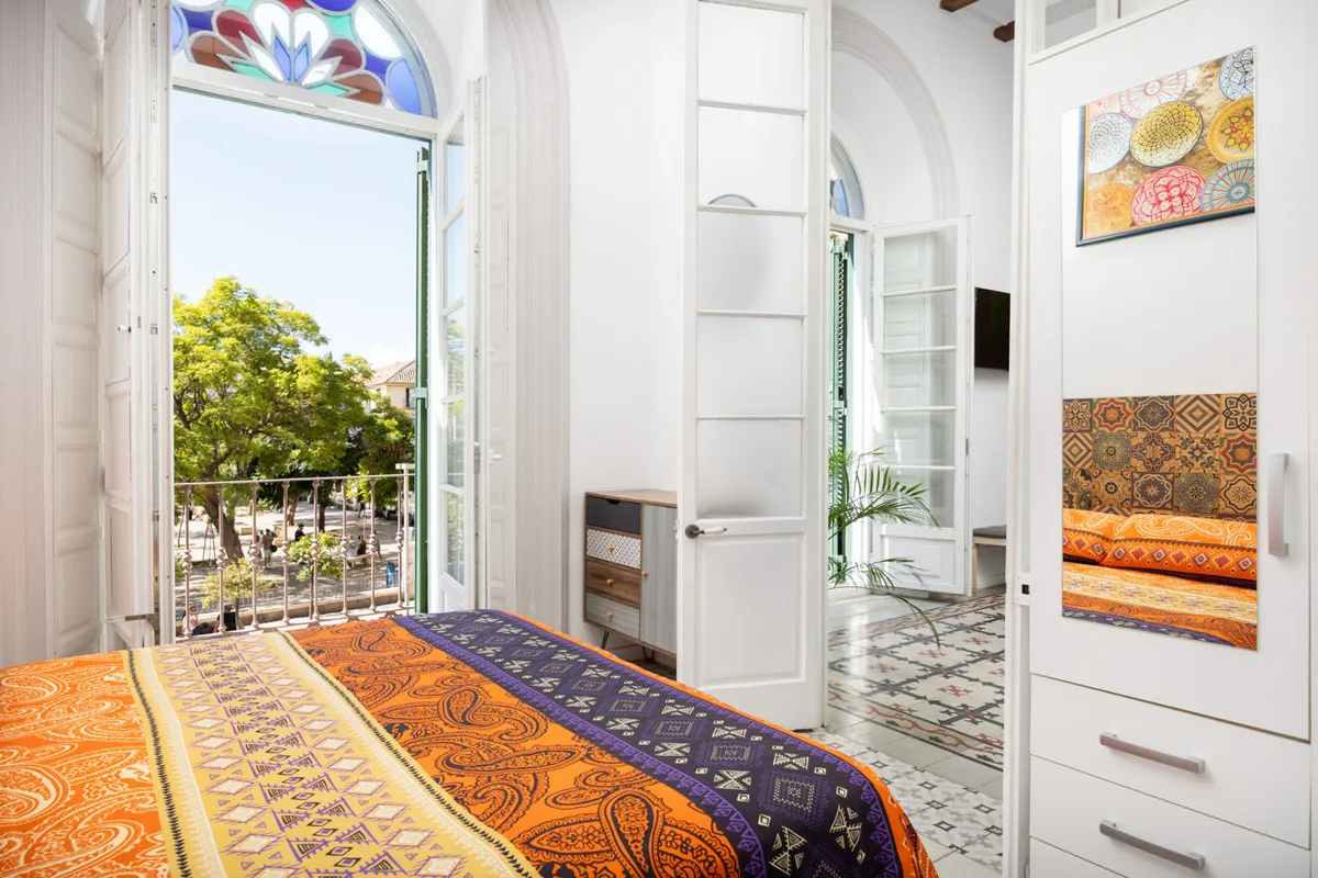 5fe029d1-6ce4-43a8-a793-5e95533e8240