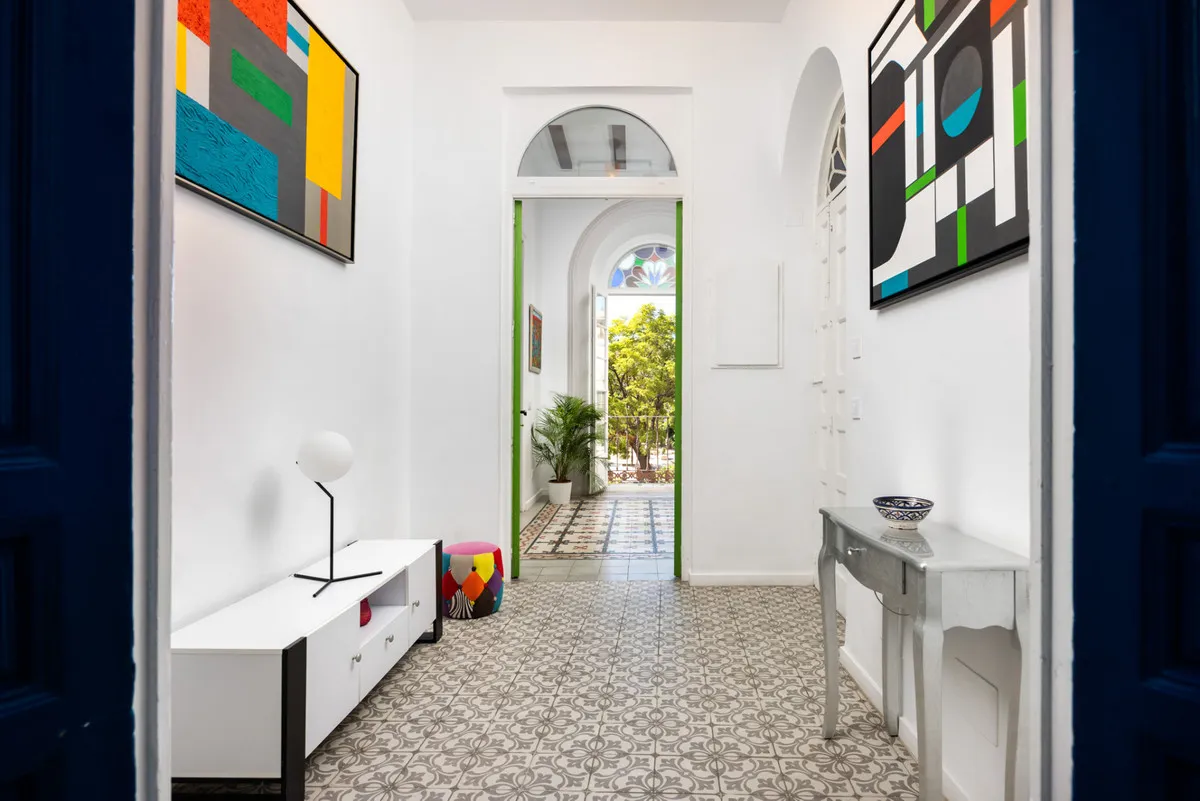 679a60f2-15ae-4e72-b589-cc6df1114d7f