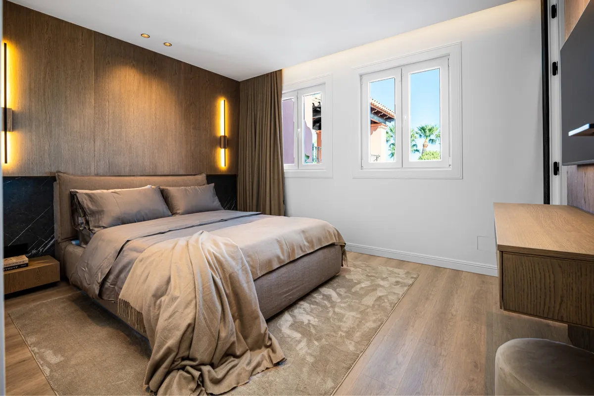 00ebb09b-0739-4436-b769-b742e0597eec