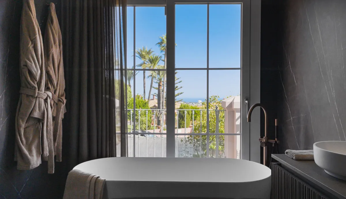 4f2fc62c-94e0-4b90-9b5f-375ca22248b3