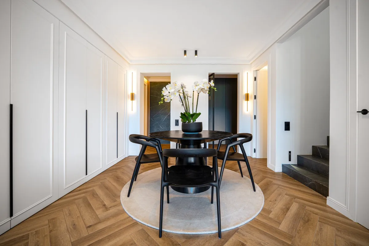 82fb614c-fc27-40bc-9b3a-630afb97bfb9