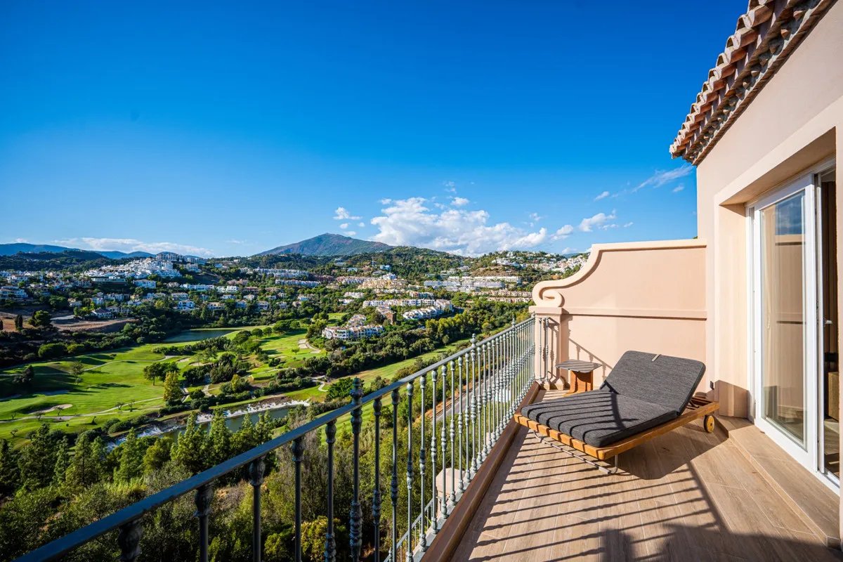 9da9cd0a-14f2-4fcf-adee-a676d6a0bd9c