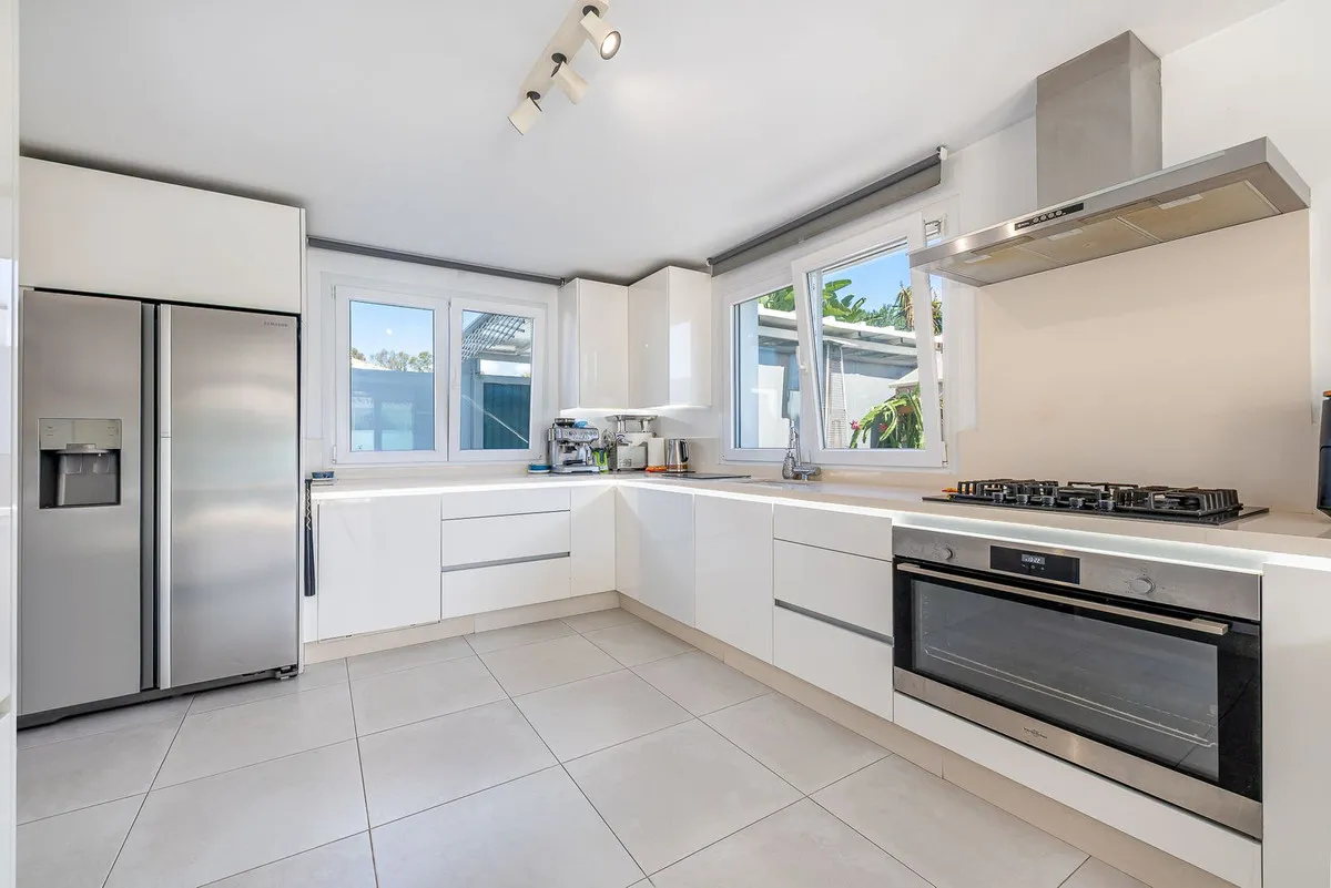 11006c3f-b6cb-4b14-b3ee-263867114ffe