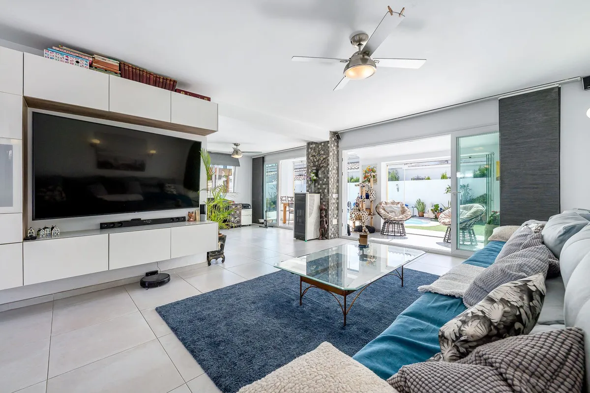 813635bb-14dd-4a8c-be74-f91a0209af21