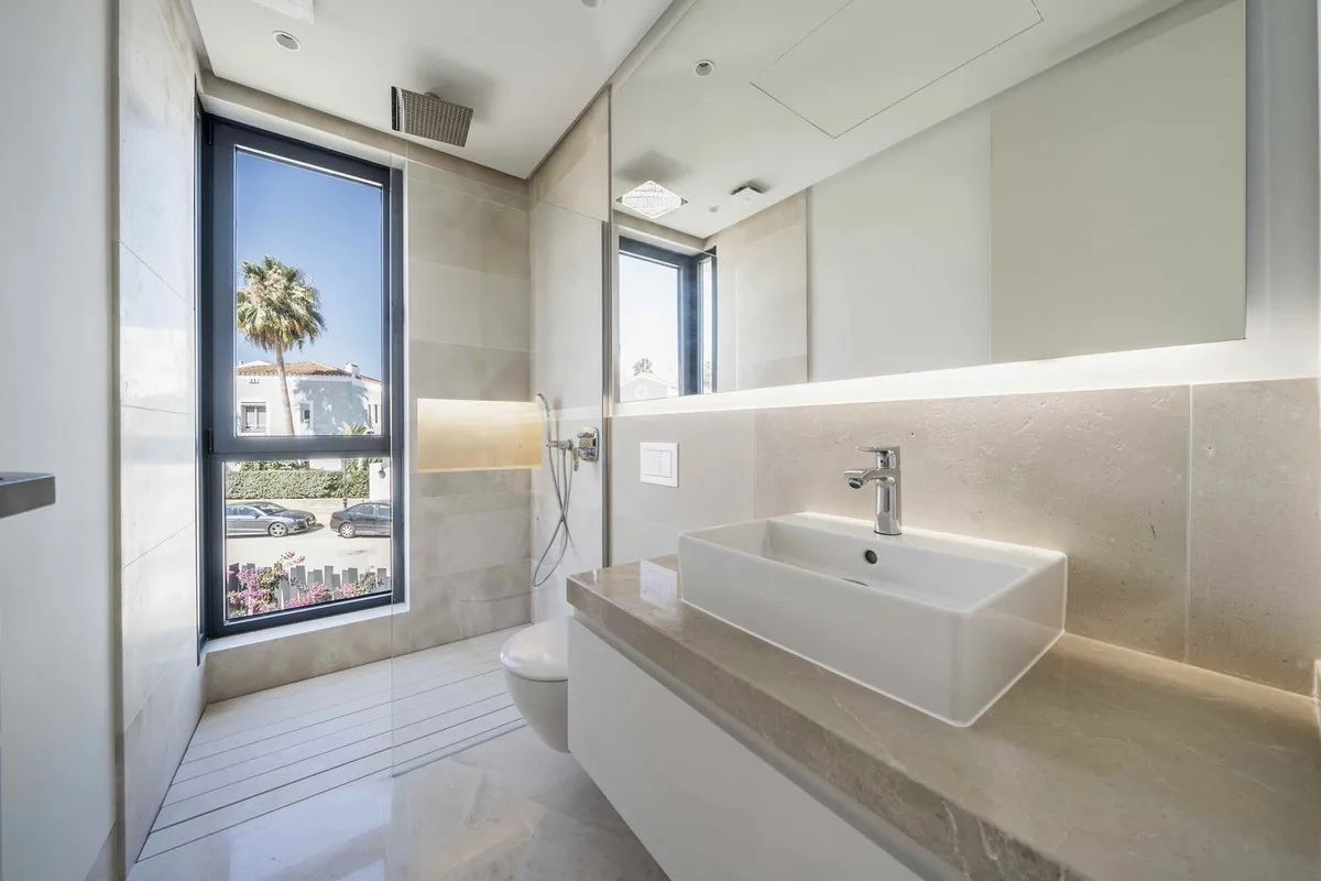 334c7f24-cfc6-4620-aa12-5ebbdf74a2ec