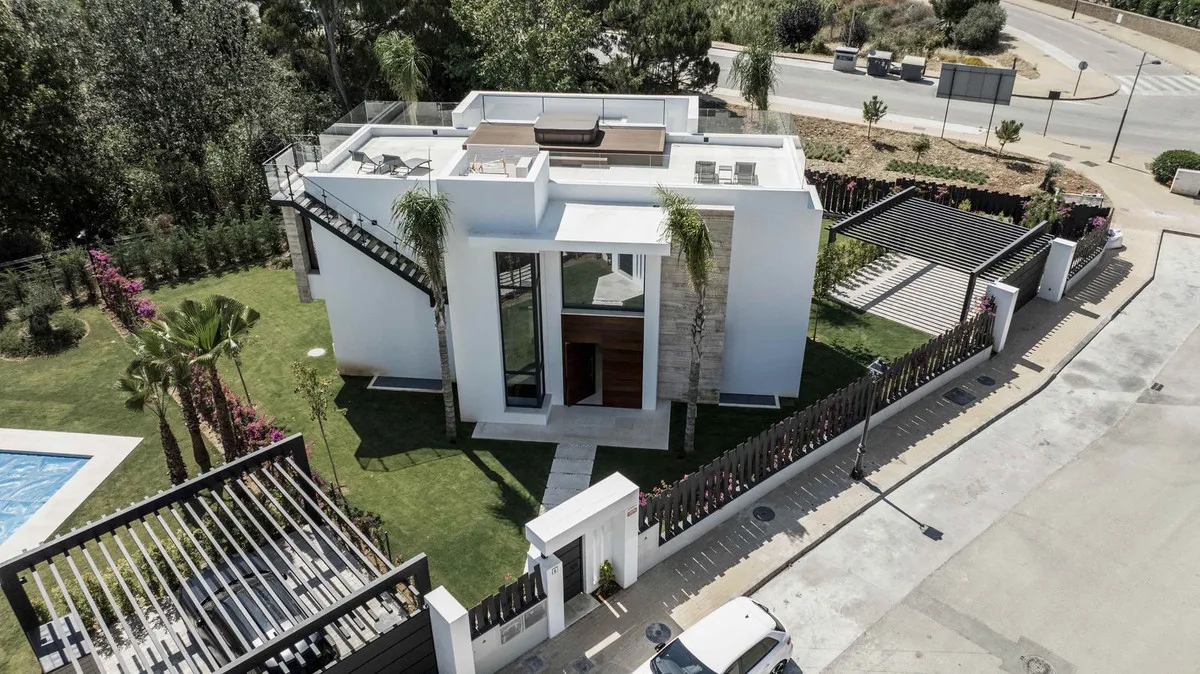 b7662e86-6650-47aa-a55b-99fe5b1ac424