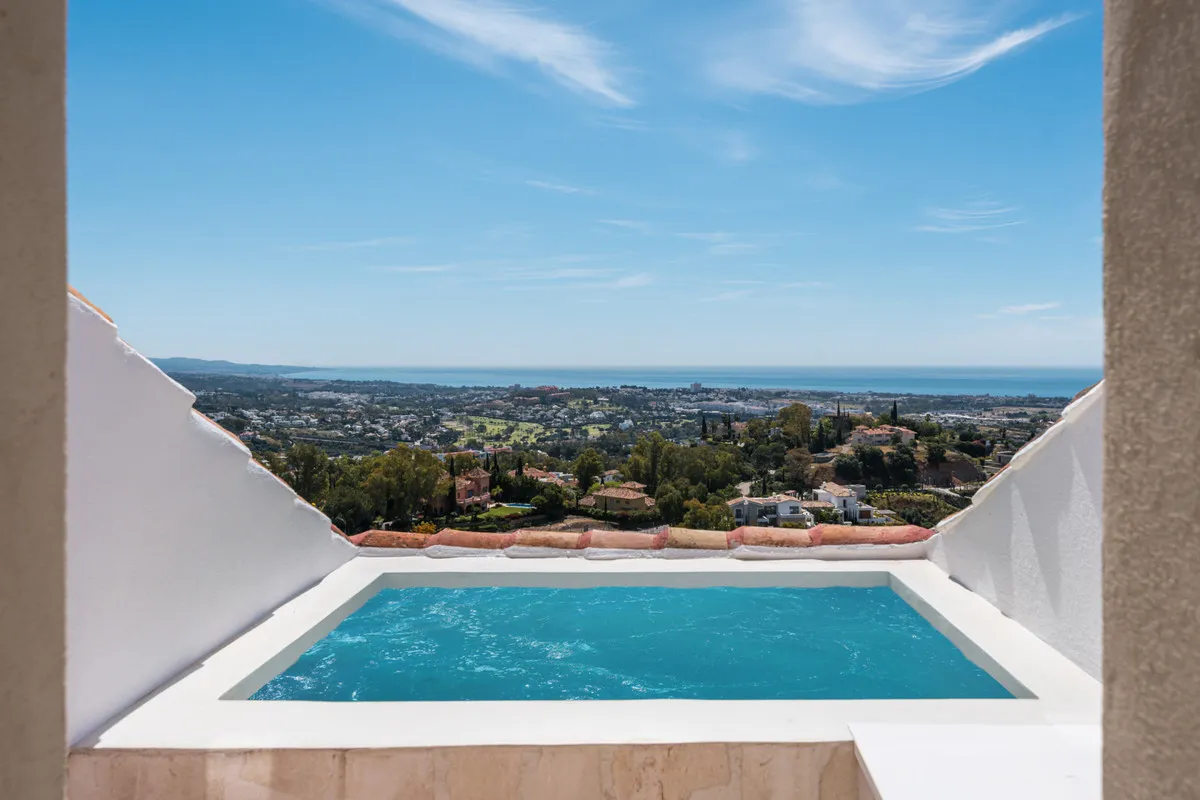 b1804af6-d0d8-425b-9d10-c11d6a02bfd8