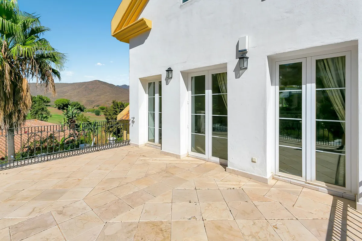 a4bcfc23-d268-47c4-9e17-b5b9d706d072