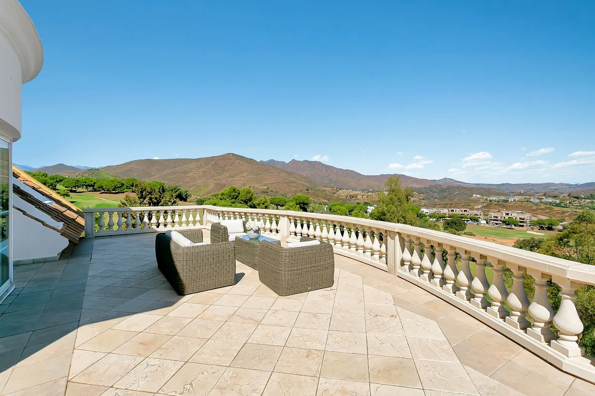 bfd47471-2839-47b7-bcdc-164f4e773500