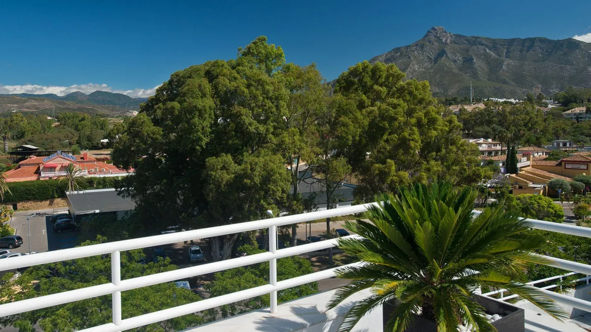 5c7780d3-c50f-4ec6-a094-7c26e1360d8f